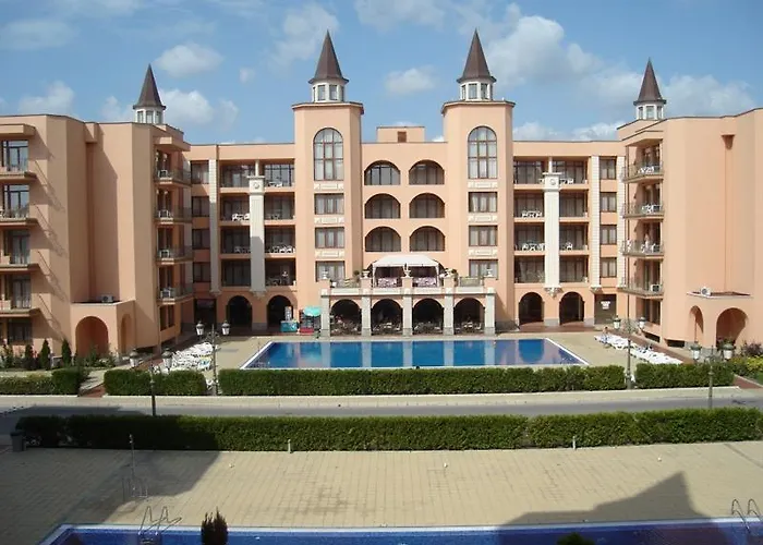 Palazzo 4* 阳光海滩