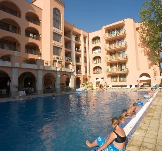 Aparthotel Palazzo 4*